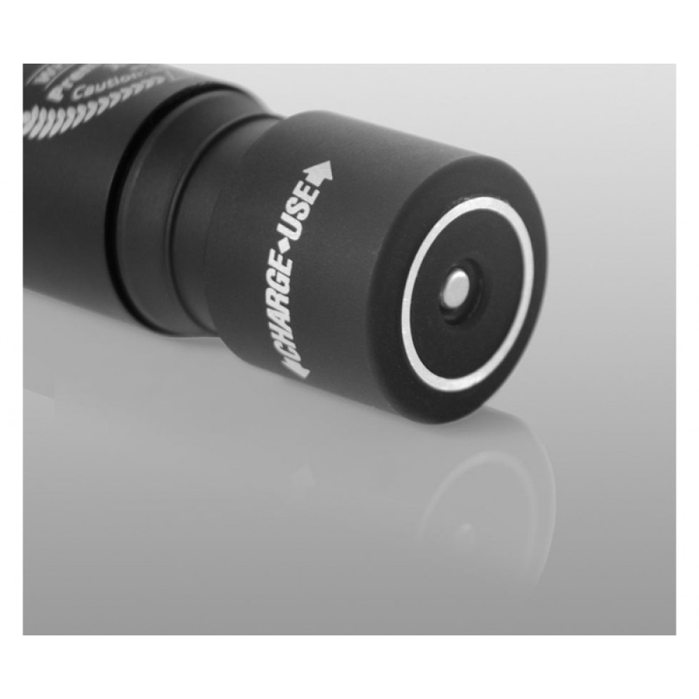 Фонарь на каждый день Armytek Prime C1 Magnet USB (тёплый свет)