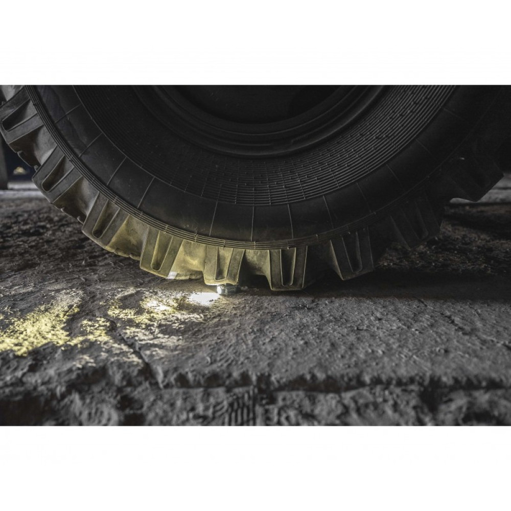 Тактический фонарь Armytek Buckler M1