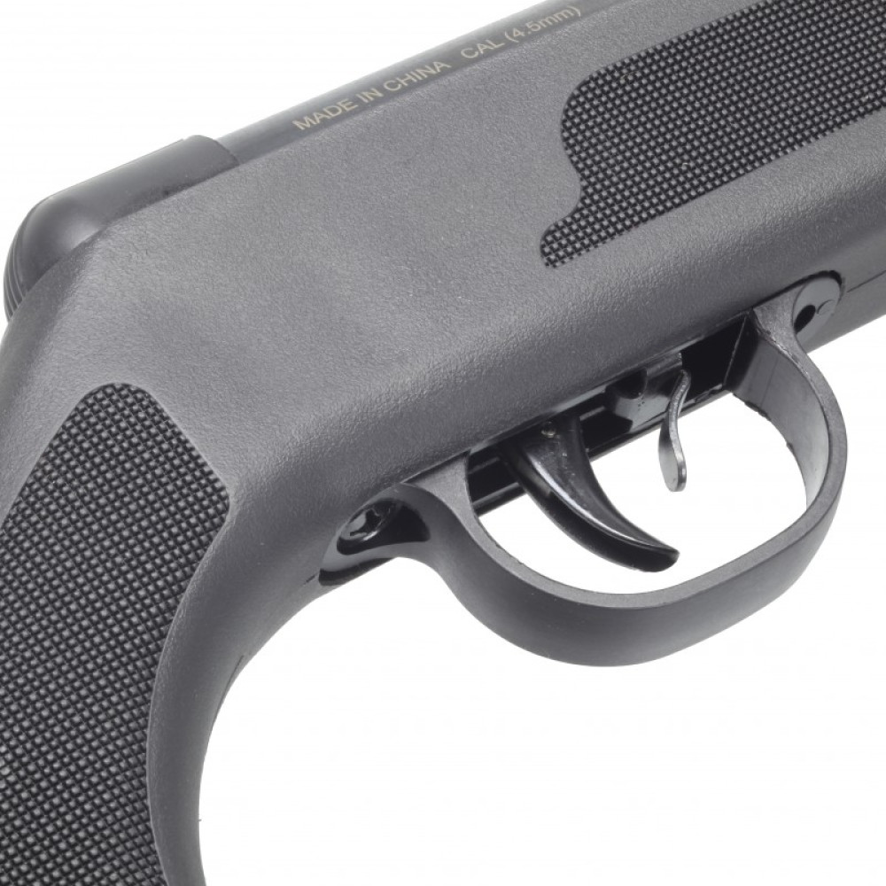 Винтовка пневматическая BLACK STRIKE B007