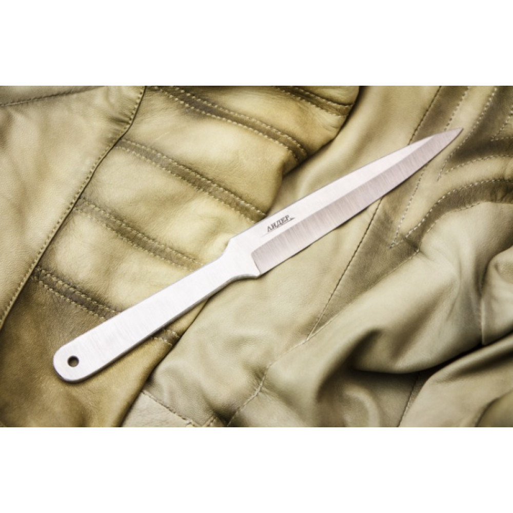 Метательный нож Лидер