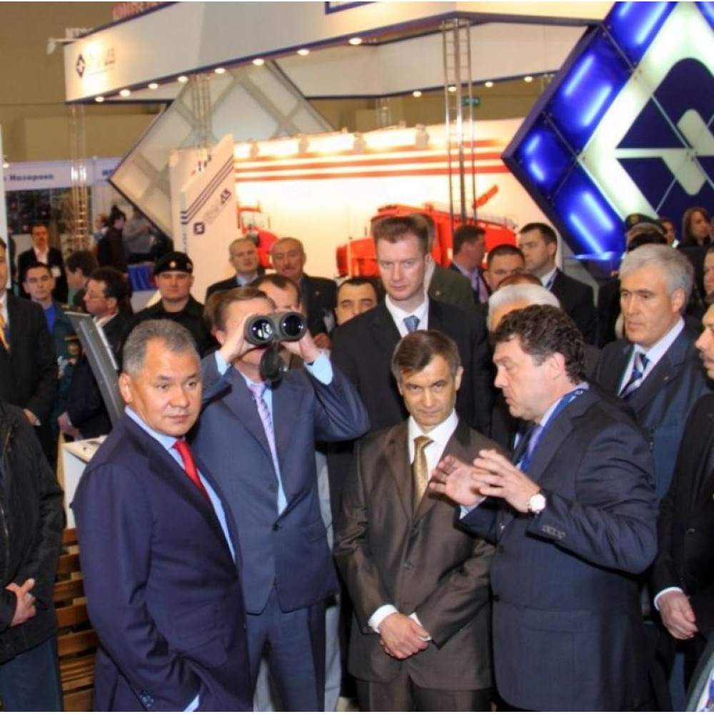 Бинокль Фарвижн БКСШ 20х50 со стабилизацией, Зеленый