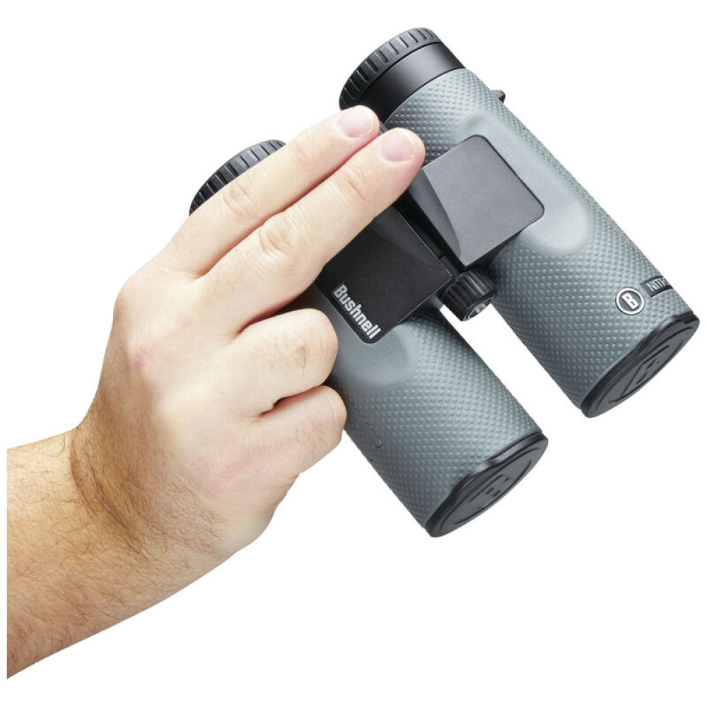 Бинокль Bushnell Nitro 10x42