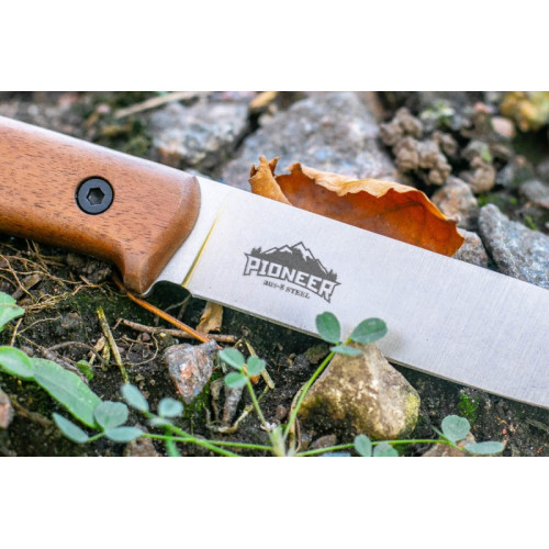 Туристический нож Pioneer AUS-8 Орех