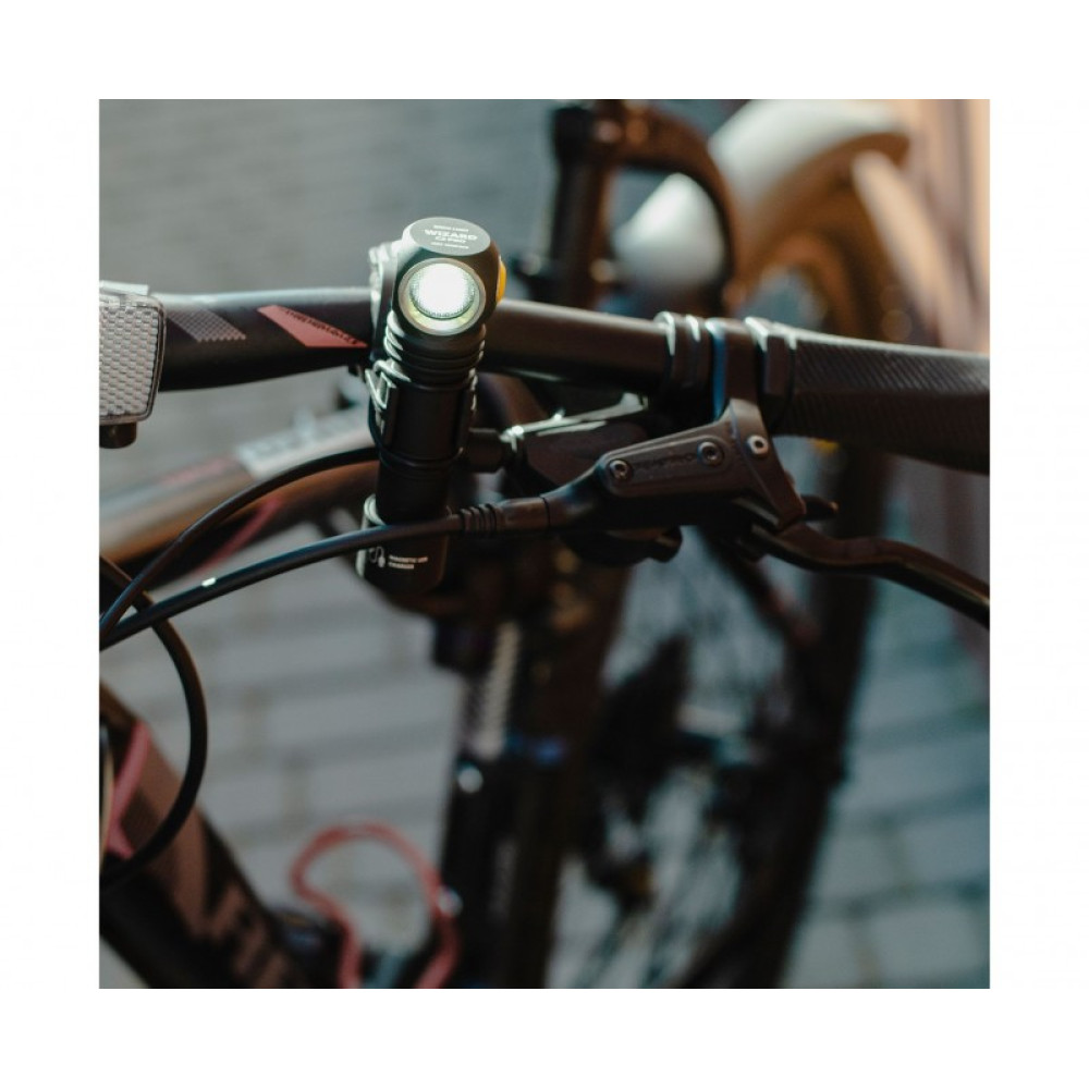 Мультифонарь Armytek Wizard C2 Pro Magnet USB XHP50.2 (теплый свет)