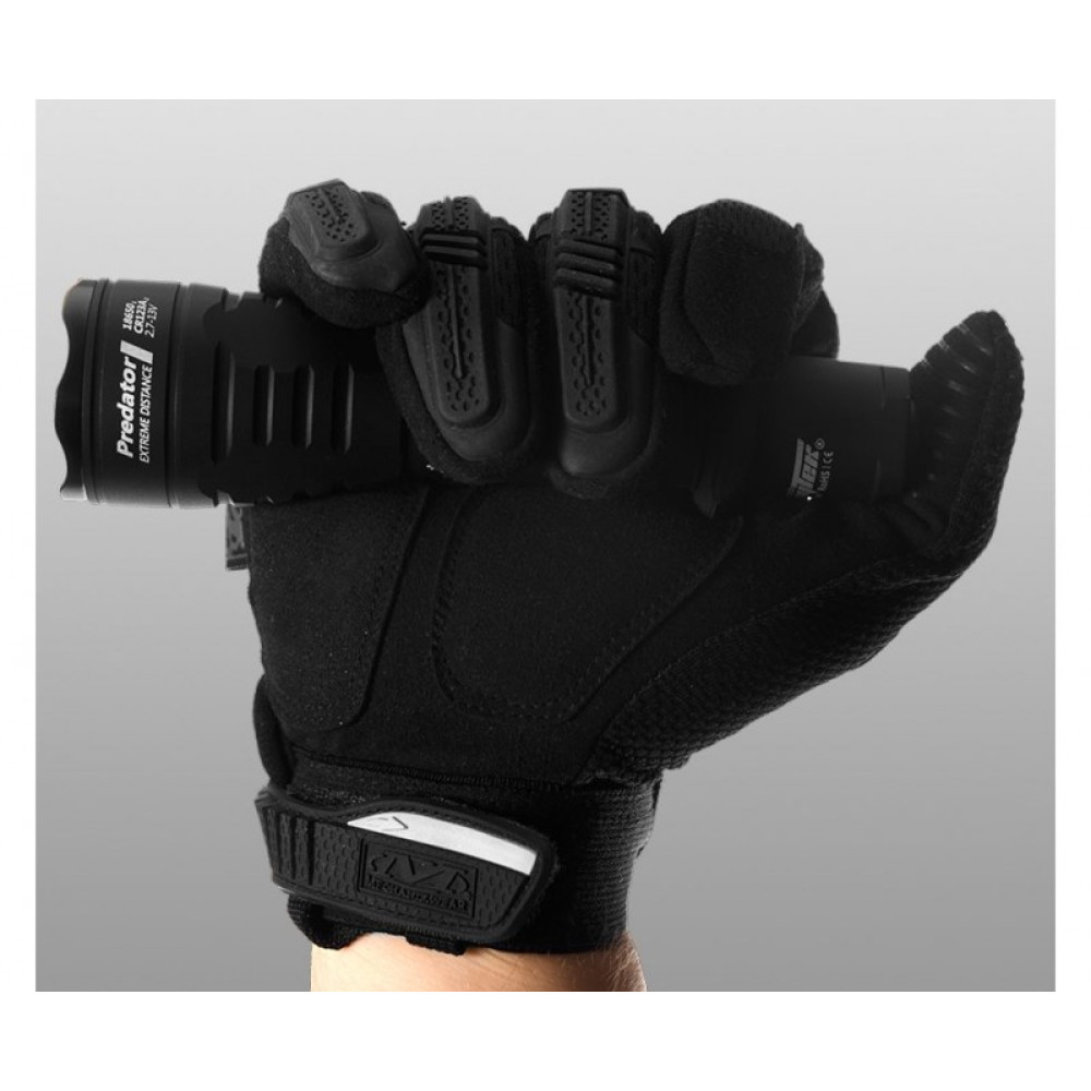 Тактический фонарь Armytek Predator (зелёный свет)