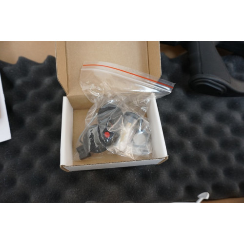 Пневматическая винтовка Hatsan Flashpup-S QE (пластик, PCP, модератор, 3 Дж) 5,5 мм