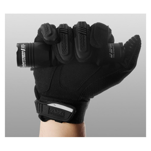 Тактический фонарь Armytek Dobermann (красный свет)