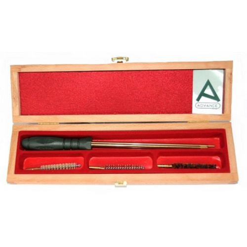 Набор для чистки 8мм в древянном футляре