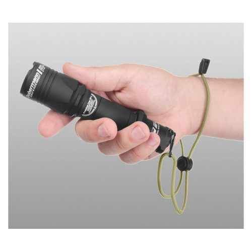 Тактический фонарь Armytek Dobermann (красный свет)