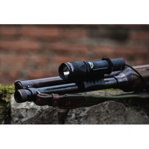 Armytek Dobermann Hunting Kit