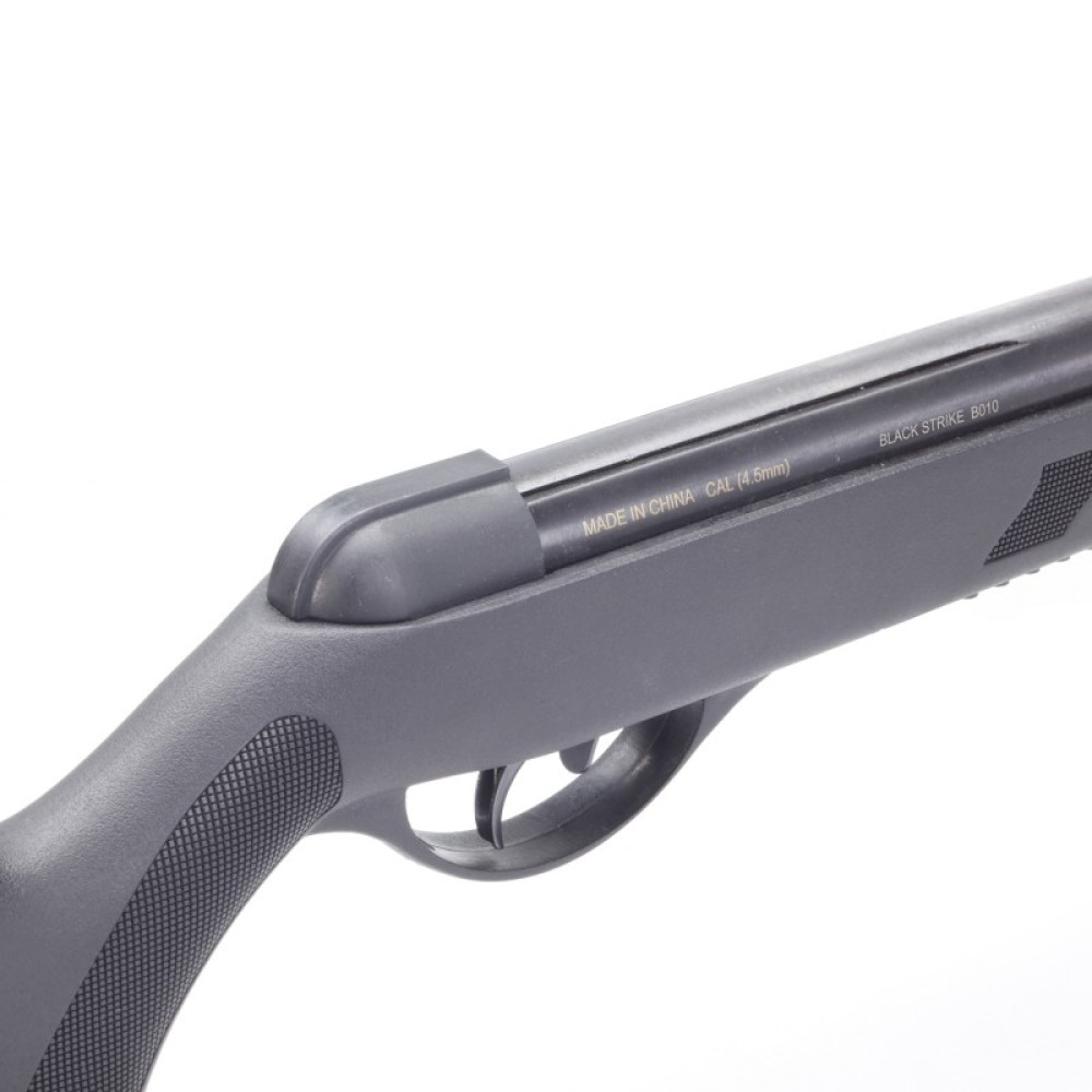 Винтовка пневматическая BLACK STRIKE B010