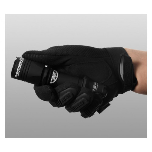 Тактический фонарь Armytek Dobermann (красный свет)