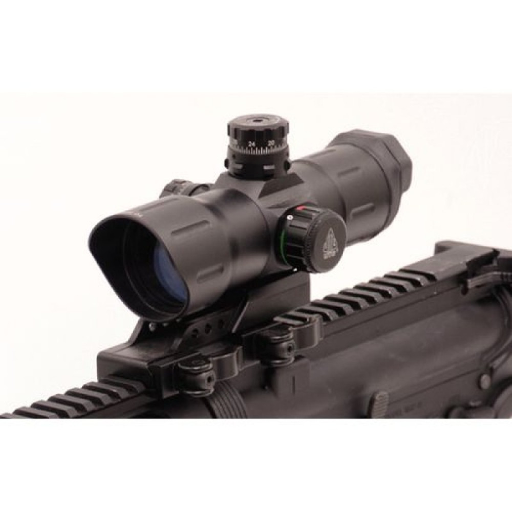 Коллиматорный прицел Leapers 1х38 закрытый на Weaver, точка 4MOA, Черный